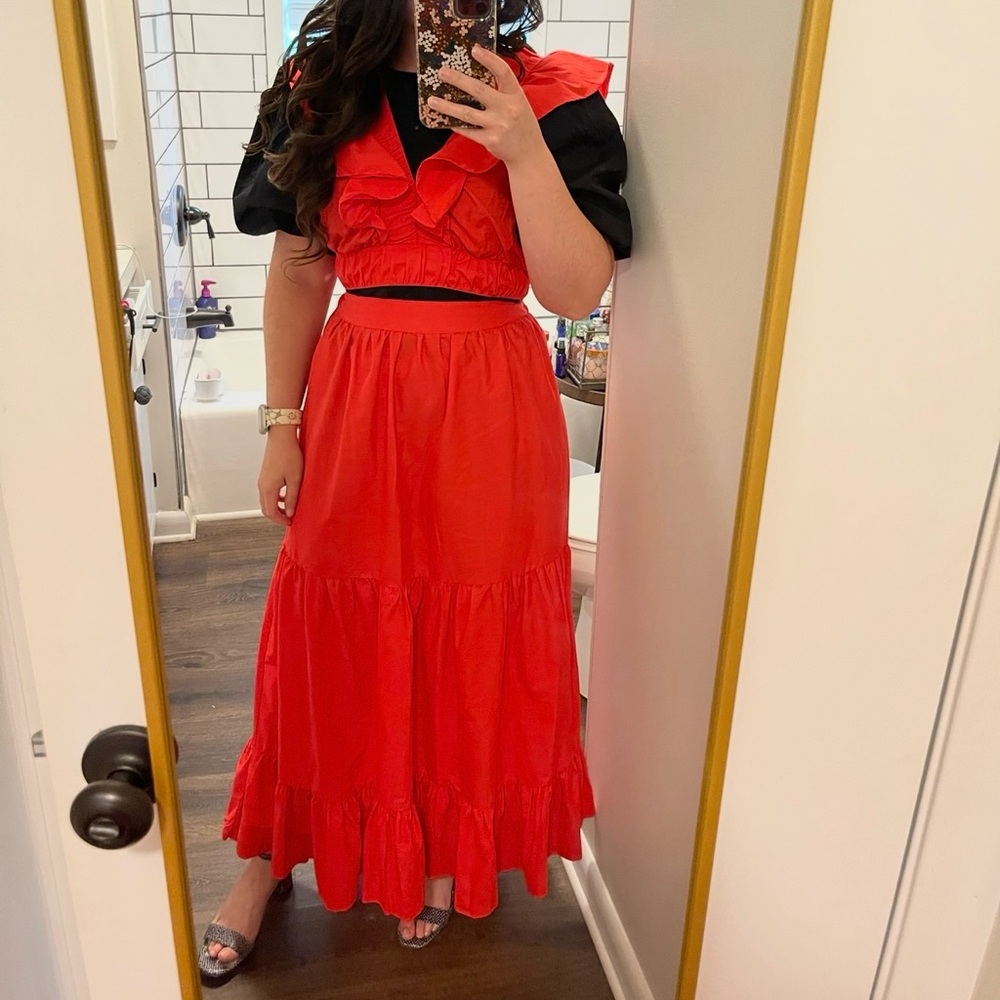 Small Skirt Set
